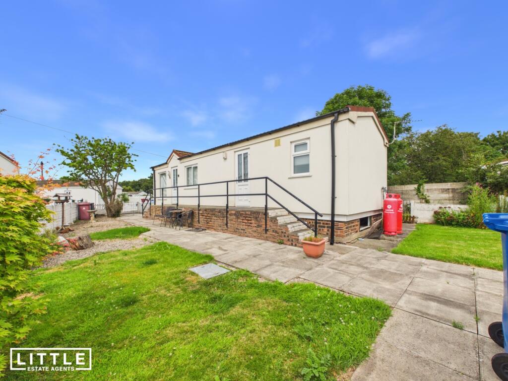 Main image of property: Old Hall, Halsnead Park, L35