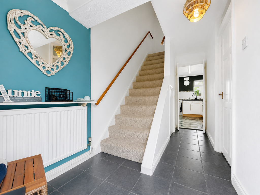 Woodland Road, Beddau, CF38 photo 4