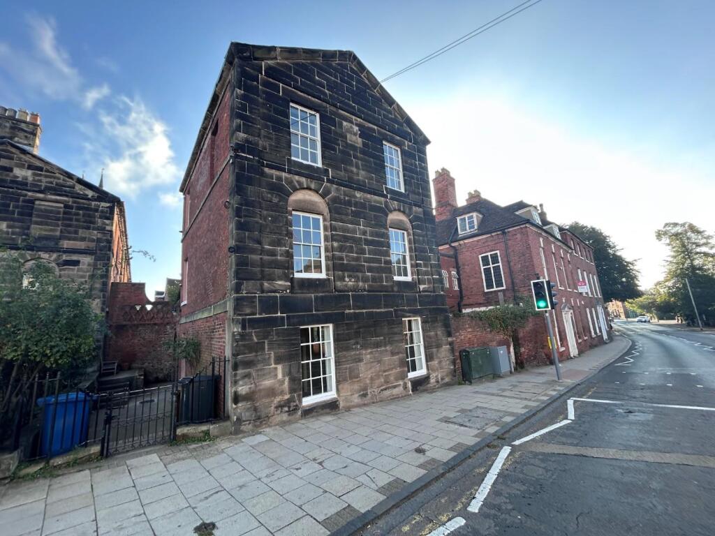 Main image of property: Newtons College, The Close, Lichfield