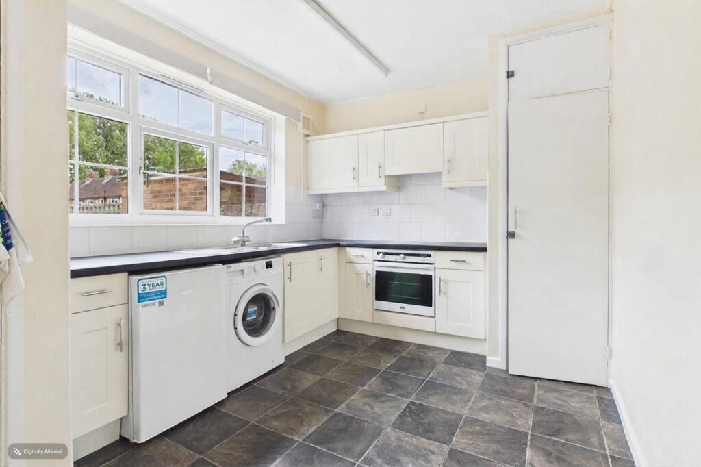House in Stevenage - View 5