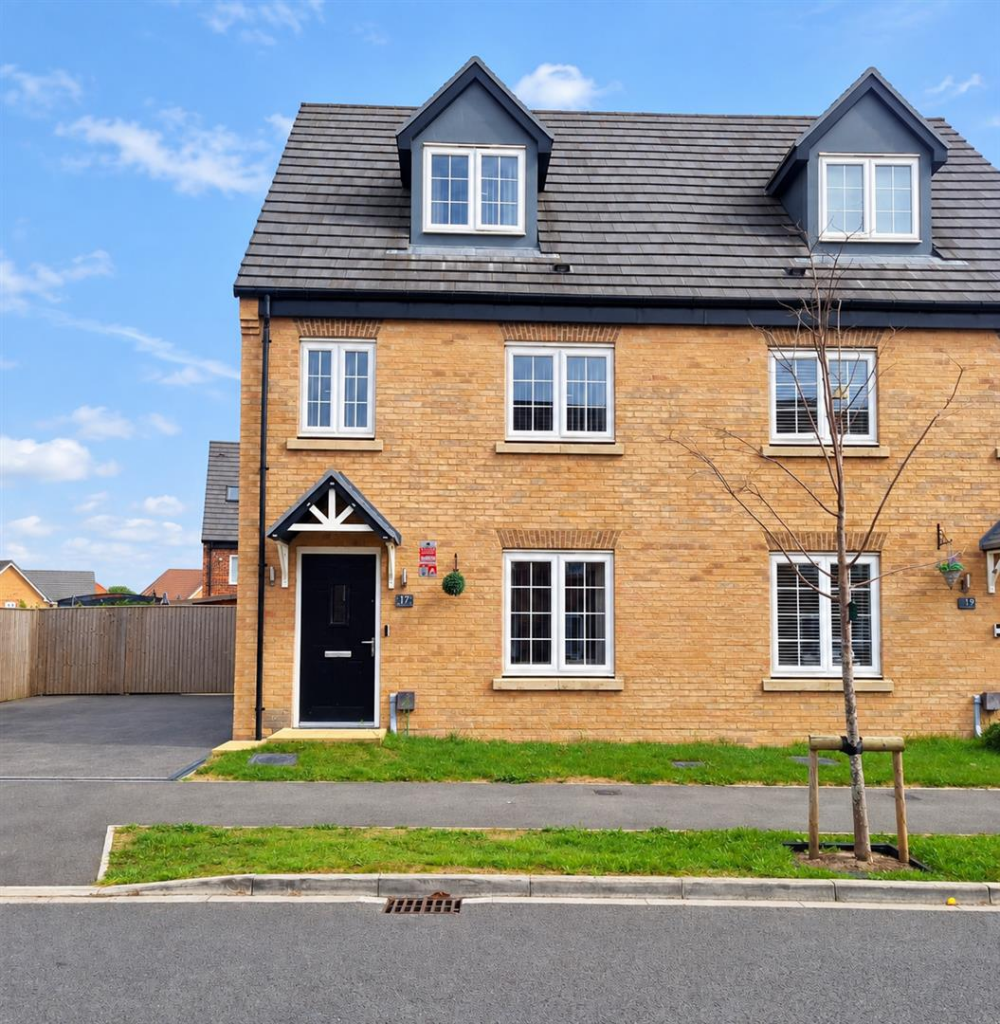 Main image of property: Cutter Lane, New Rossington, Doncaster