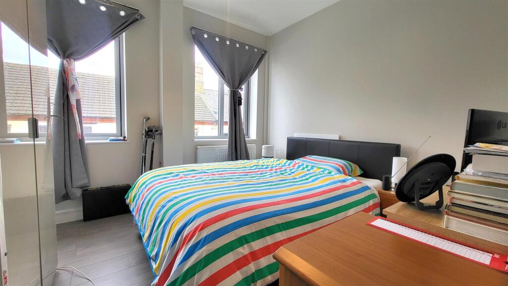 Apartment in Peterborough, Millfield - View 4
