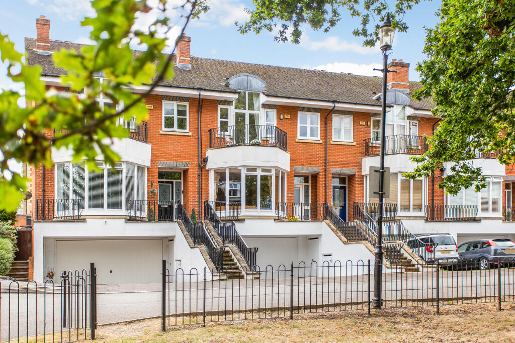 Main image of property: Cambridge Square, Redhill, RH1