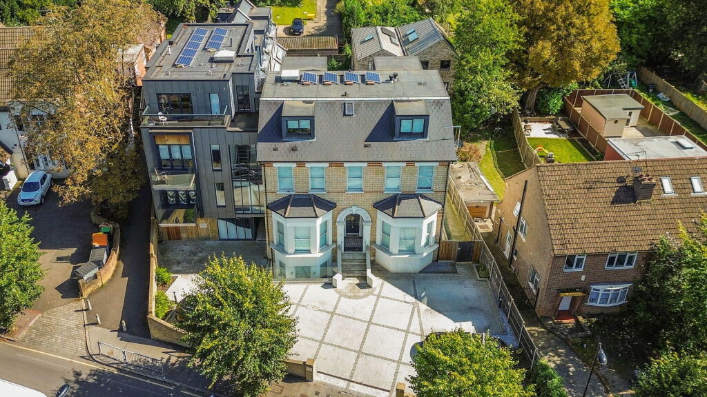 Main image of property: Montello Apartments, South Croydon, CR2