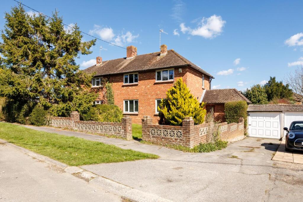 Main image of property: Teasley Mead, Blackham, Tunbridge Wells