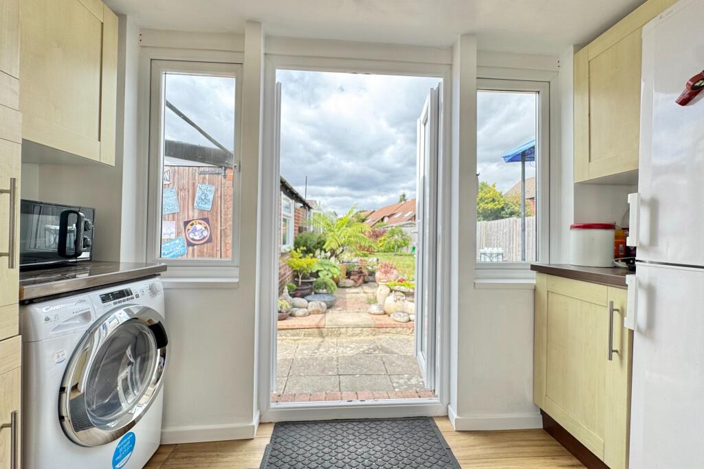 House in Fareham, Hampshire - View 5