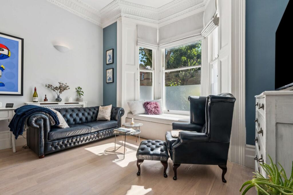 Apartment in London - View 4