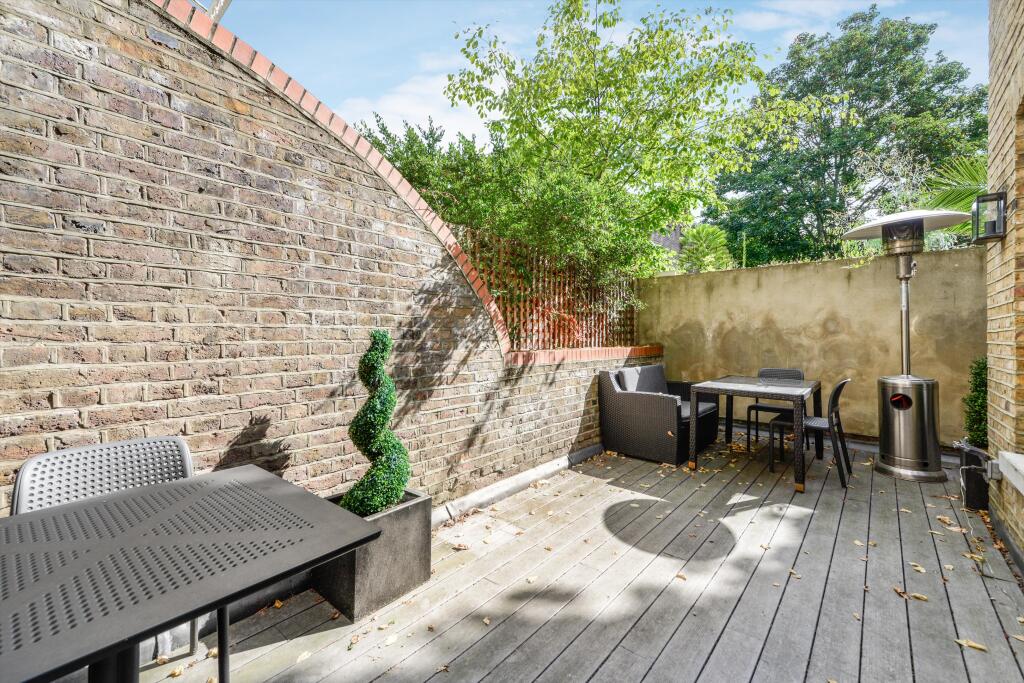 Apartment in London, South Kensington - View 3