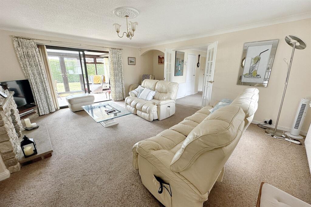 Ferndown photo 3