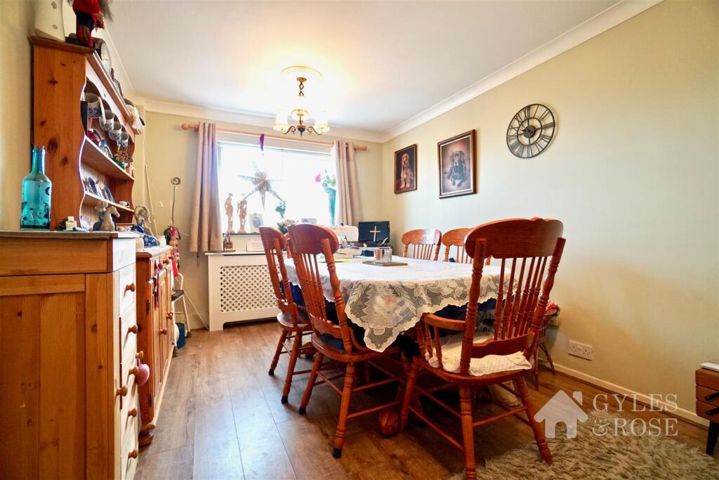 House in Manningtree, Lawford - View 4