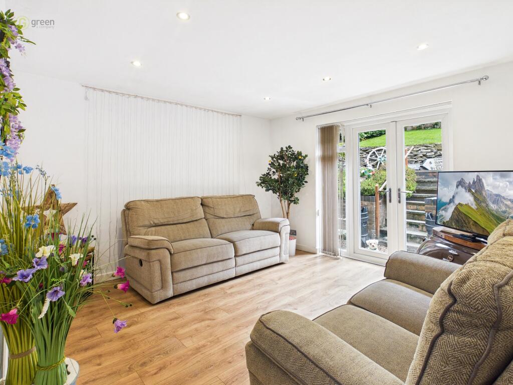 House in Sutton Coldfield, Driffold - View 2