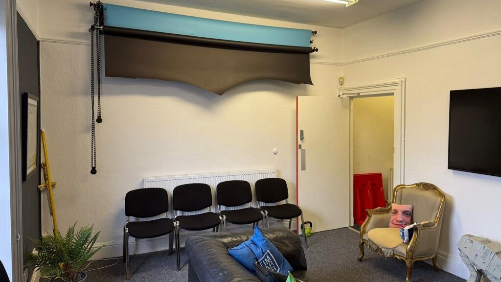 Photo 11