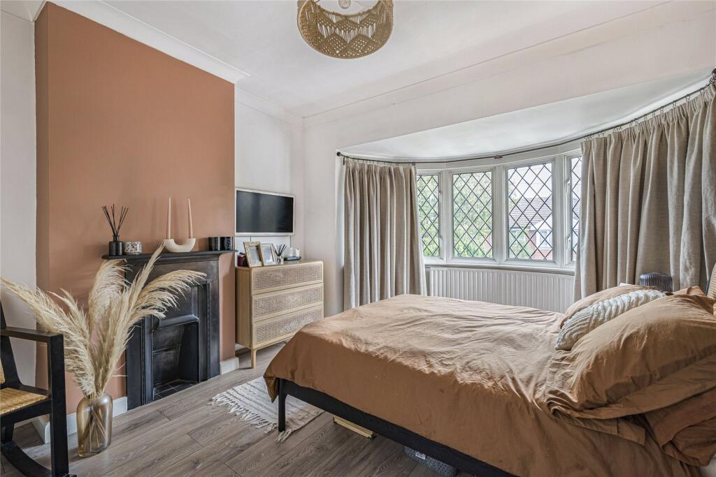 House in Dartford - View 5