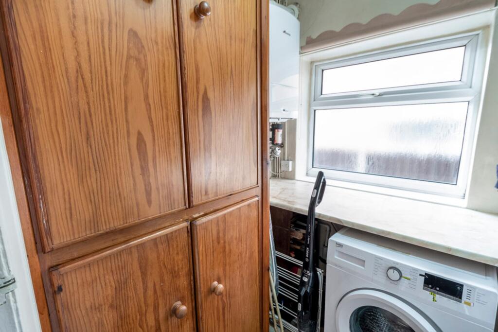 House in Retford, Whitehouses - More