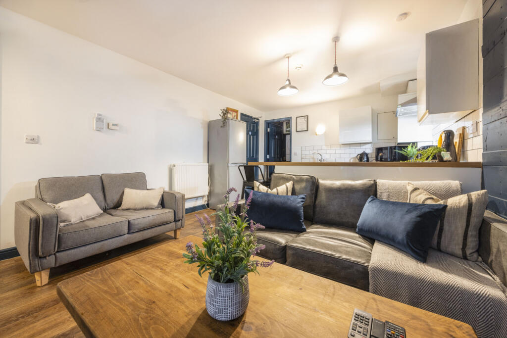 Main image of property: Flat 25, Shoe & Boot Factory, Leicester, LE2