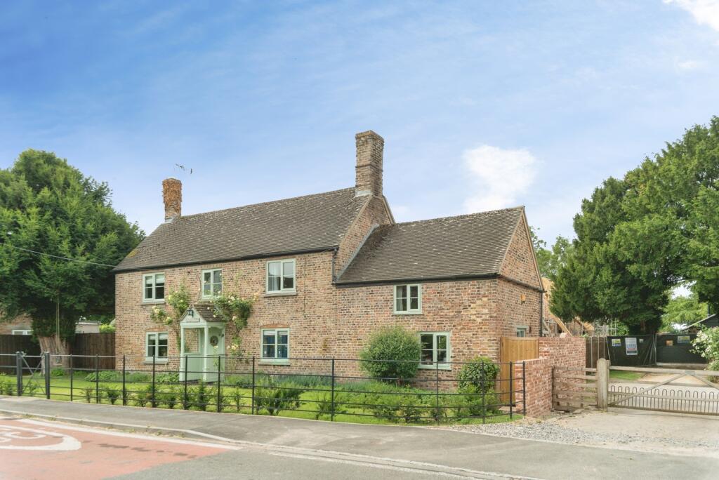Main image of property: Churchend, Slimbridge, Gloucester, Gloucestershire, GL2