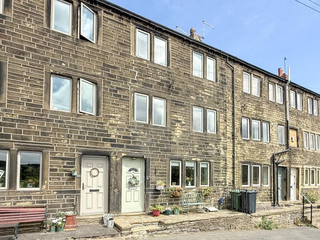 Main image of property: Lea Lane, Netherton, Huddersfield, HD4