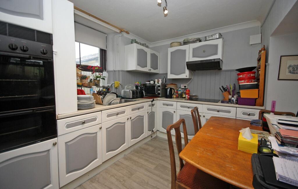Talwrn, Llangefni, Isle of Anglesey, LL77 photo 3
