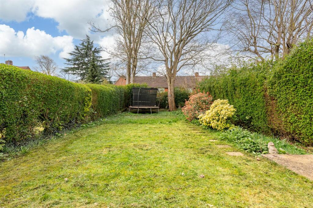 Additional image 12 of Newfields, Welwyn Garden City