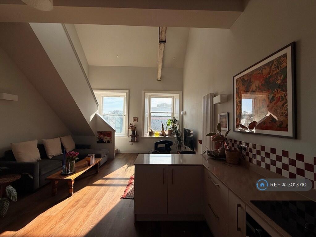 Main image of property: Winterthur Lane, Dunfermline, KY12