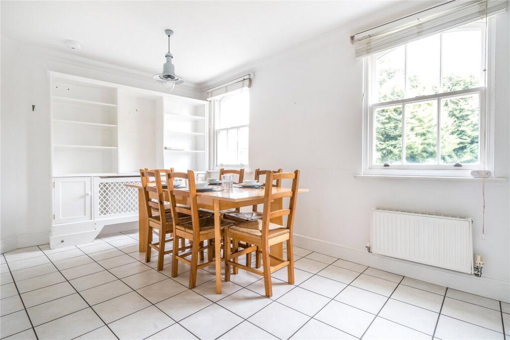 House in Bath - View 4