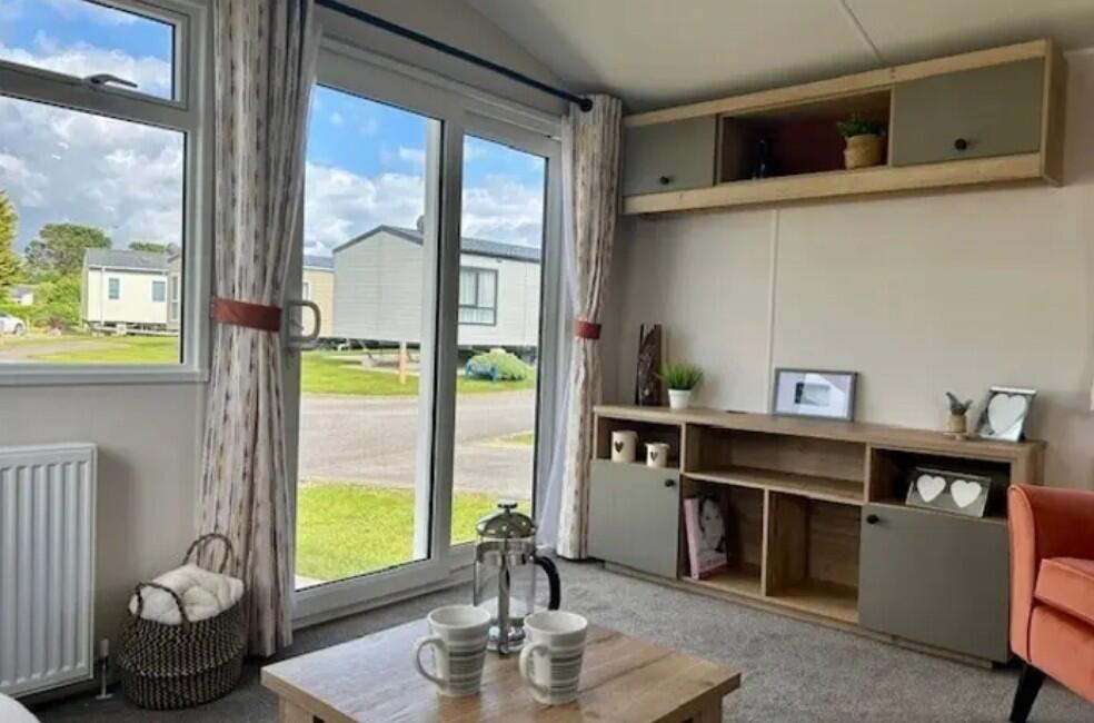 2-bed caravan on Tarka Holiday Park – Devon, £56,995