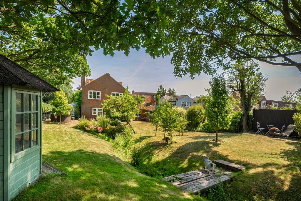 Main image of property: Nether Winchendon, Aylesbury, Buckinghamshire, HP18