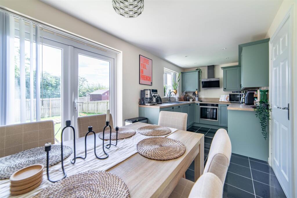 House in Bedlington, Hazelmere Court, West Bedlington - View 2