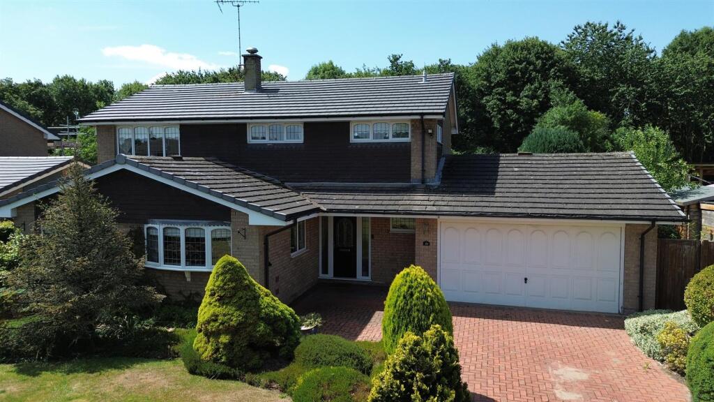 4-bed detached on Water Meadows, Worksop, S80, £400,000