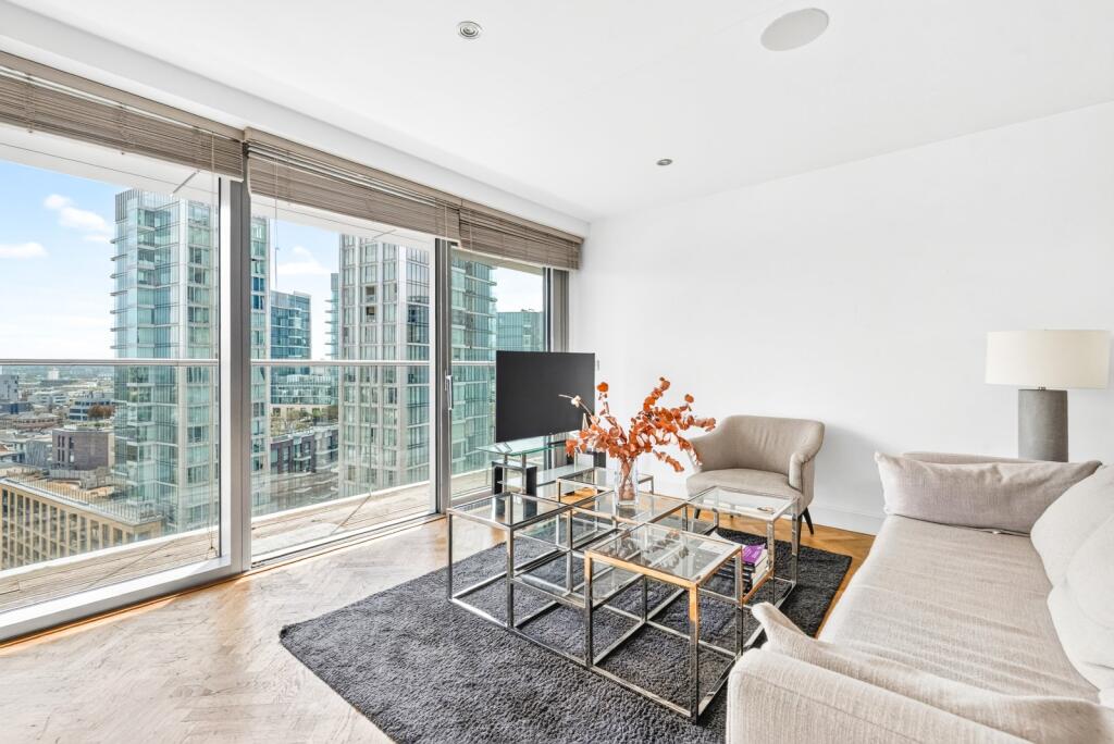 Main image of property: Commercial Road,
Tower Bridge, E1