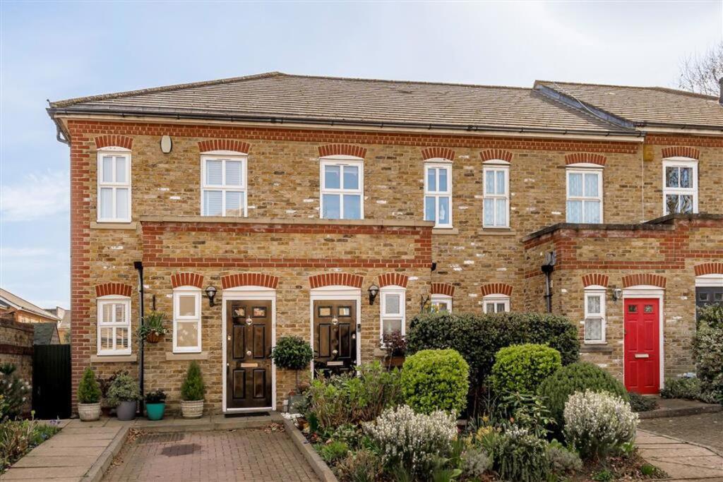 Main image of property: Stainton Road, Hither Green