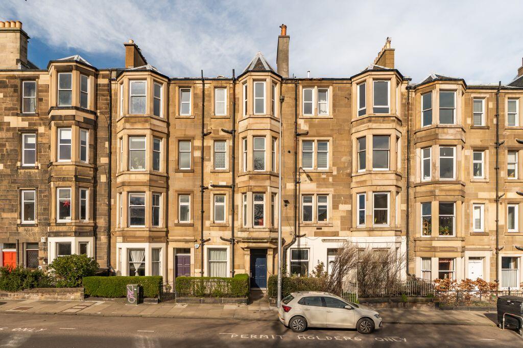 Main image of property: 5/3 Dalziel Place, Edinburgh, EH7 5TR