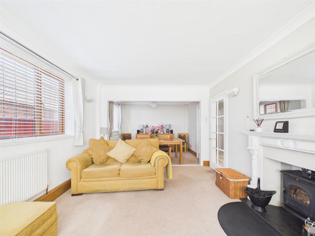 House in East Lindsey, Covenham St Mary - View 6