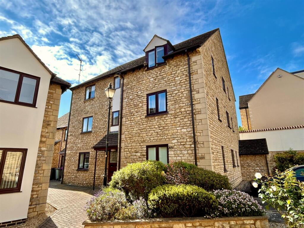 Main image of property: Phillips Court, Stamford