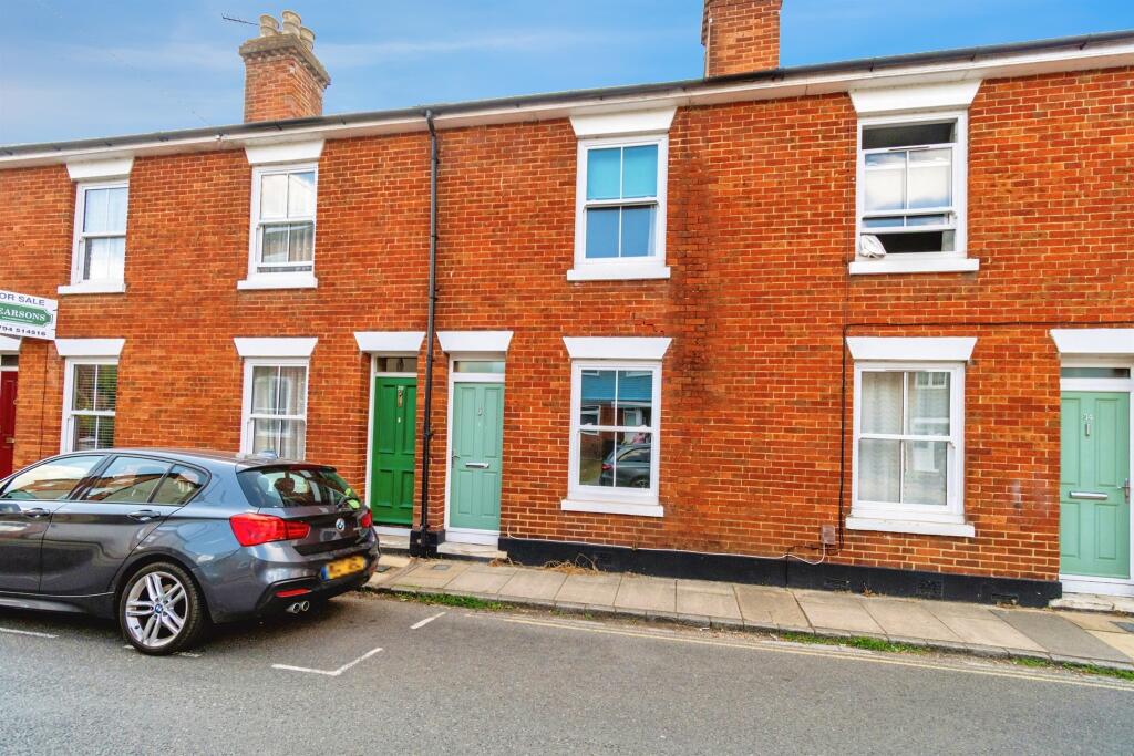 Main image of property: Cherville Street, Romsey