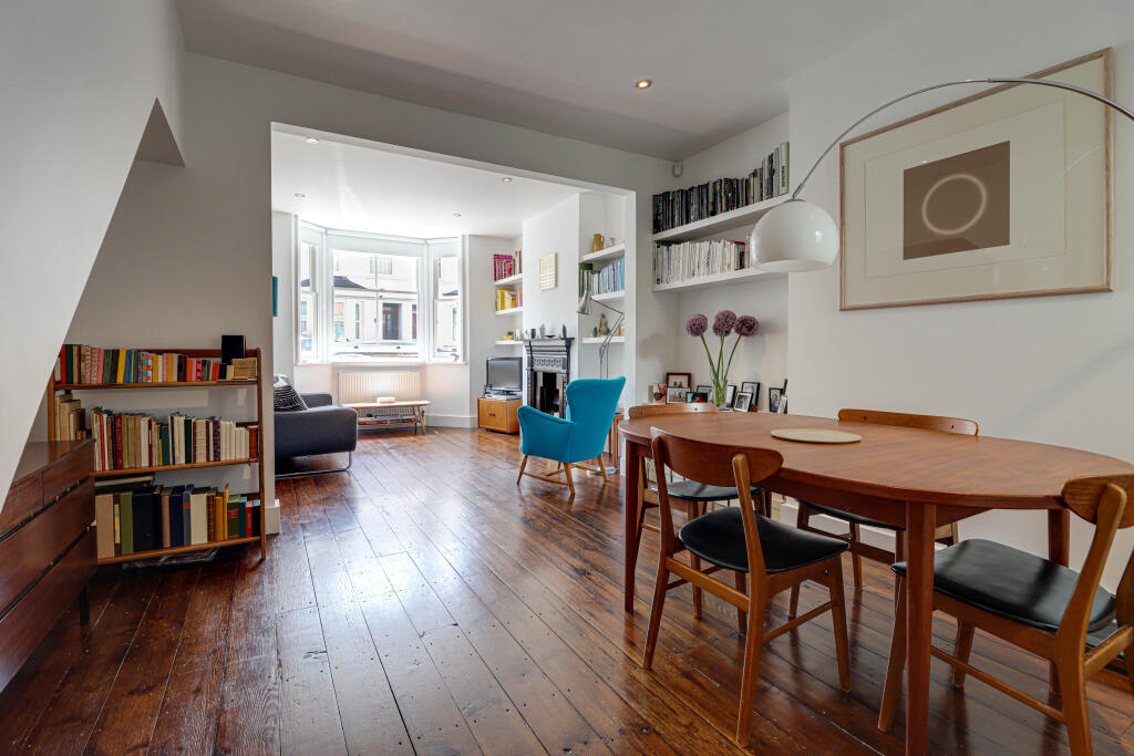 House in St Albans - View 5