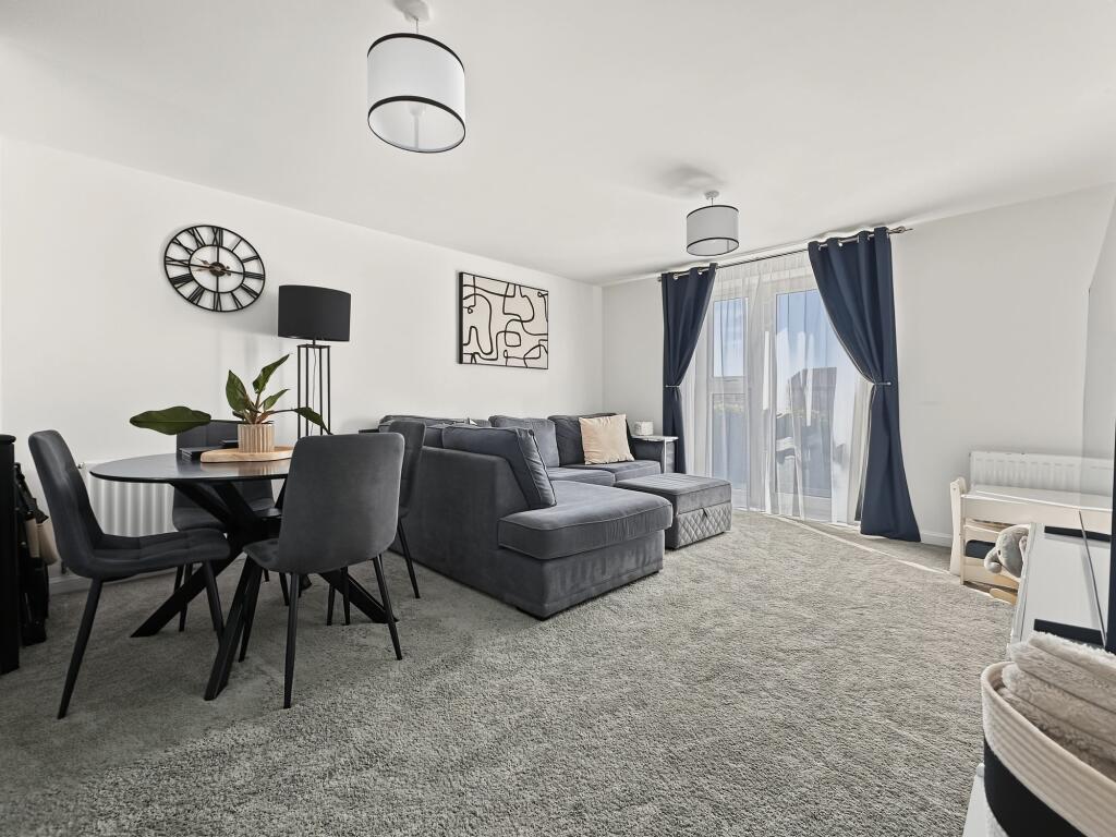 Apartment in Brighton - View 2
