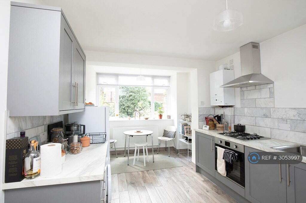 Main image of property: Cyprus Road, Nottingham, NG3