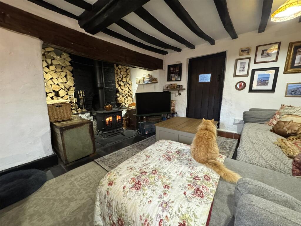House in Powys, Glantwymyn - View 4