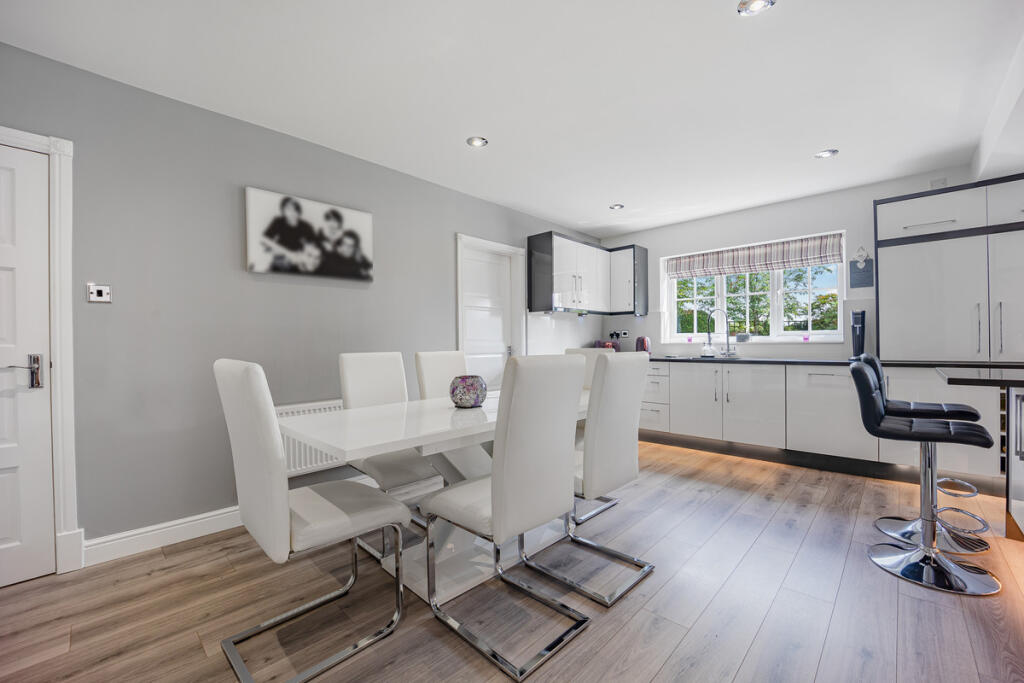 Dee Banks, Chester, CH3 5 - View 6