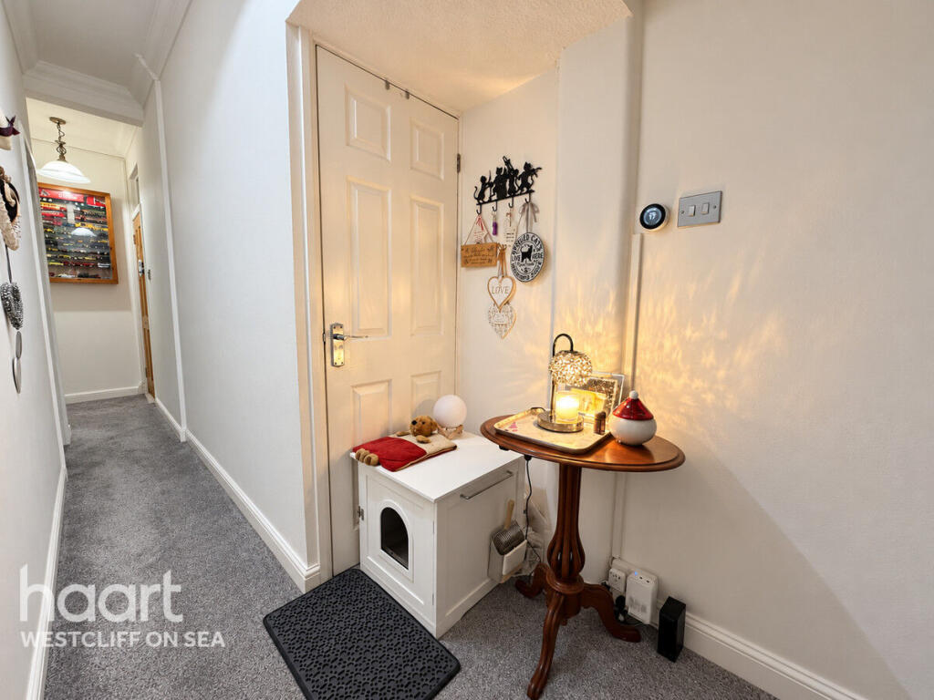 Apartment in Southend-on-Sea, Milton, Prittlewell - More