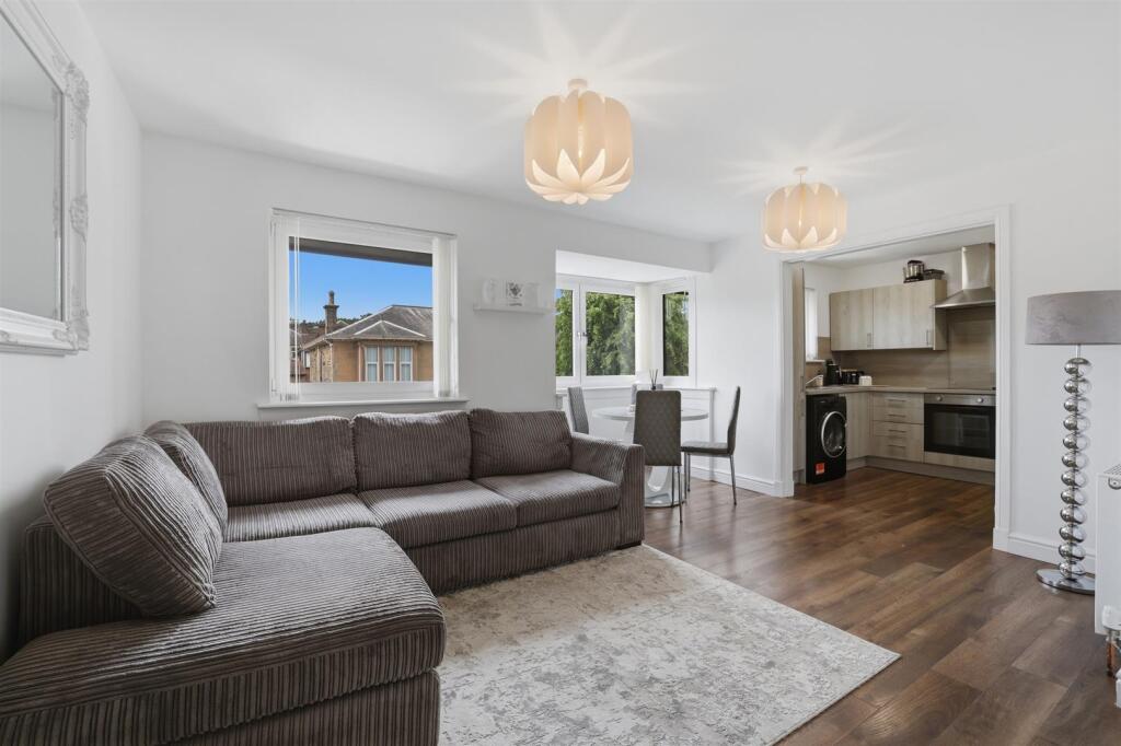 46 Union Street, Greenock - View 2