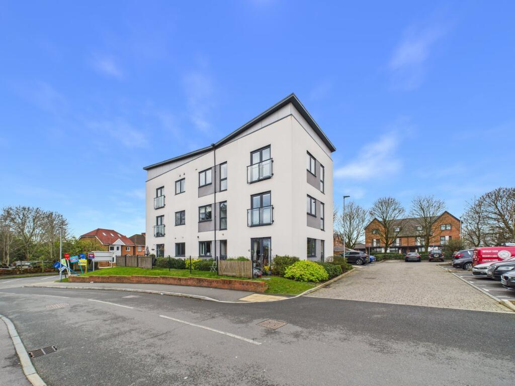 Main image of property: Ruhemann Street, Reading, RG30