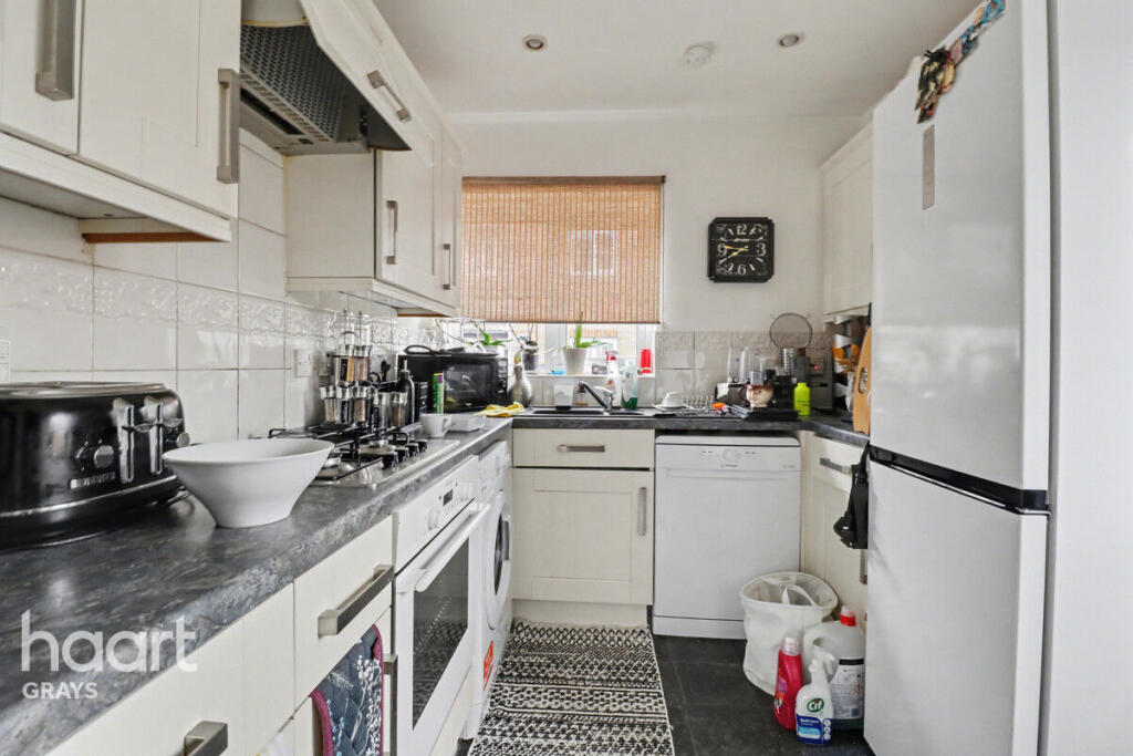 Main image of property: Parr Close, Grays