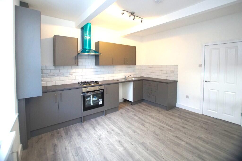 Main image of property: **WELL PRESENTED** Freetown, Glossop, SK13 8NH