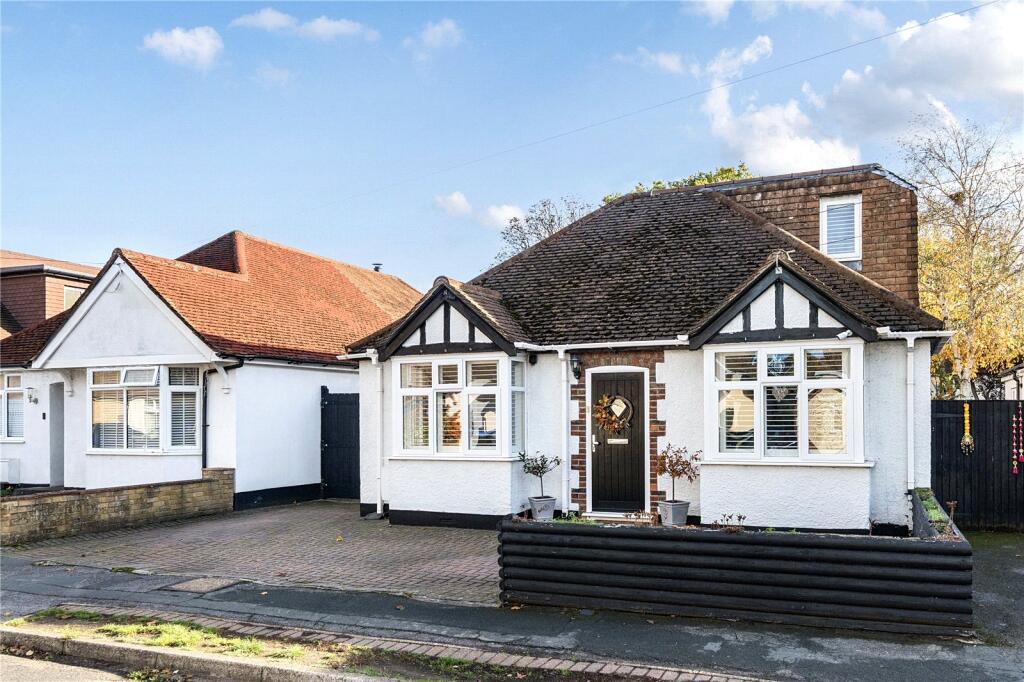 Main image of property: Mowbray Avenue, Byfleet, West Byfleet, Surrey, KT14
