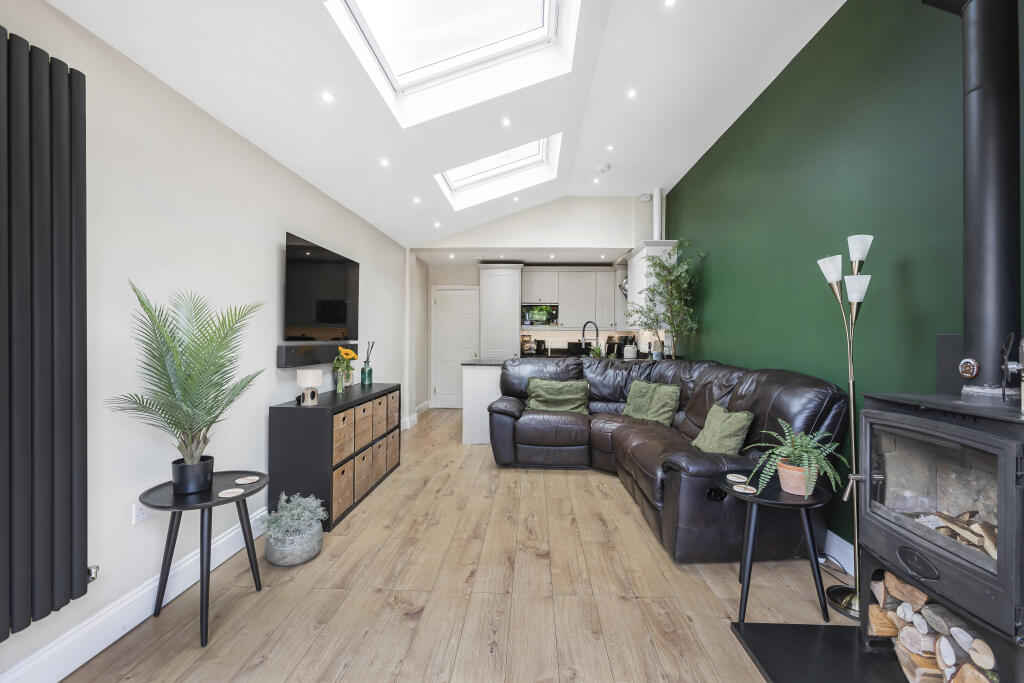 House in Hatfield, Nast Hyde - View 5