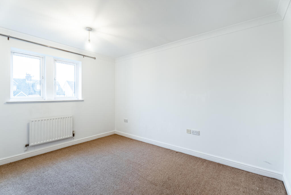 House in St Albans - View 5