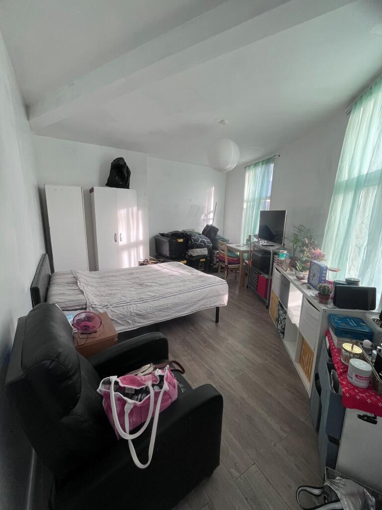 Main image of property: 2D, Lewisham Road, London, SE13