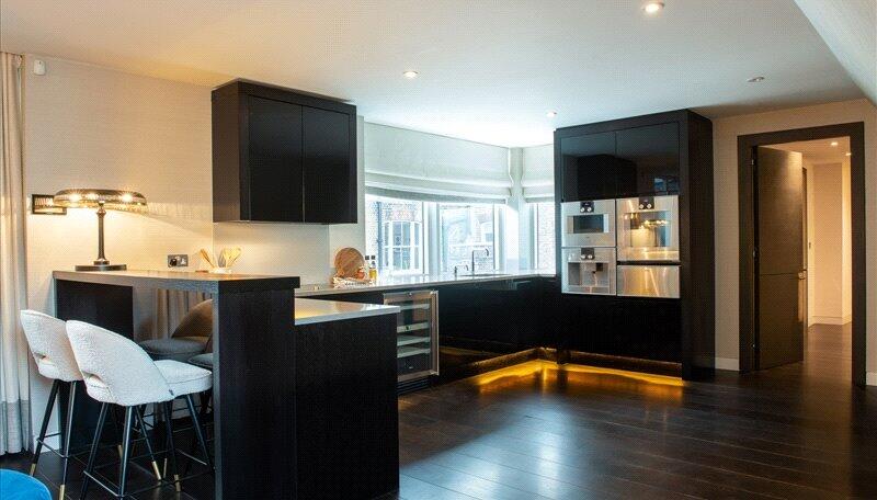 Apartment in London - View 5